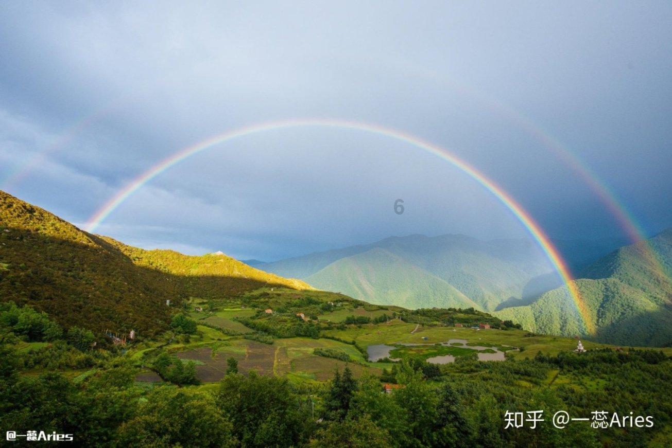 许勤在省政协十三届二次会议经济、特邀、科技、科协界别联组讨论时强调 汇聚科技力量引领产业振兴 厚植龙江高质量发展新优势 蓝绍敏参加